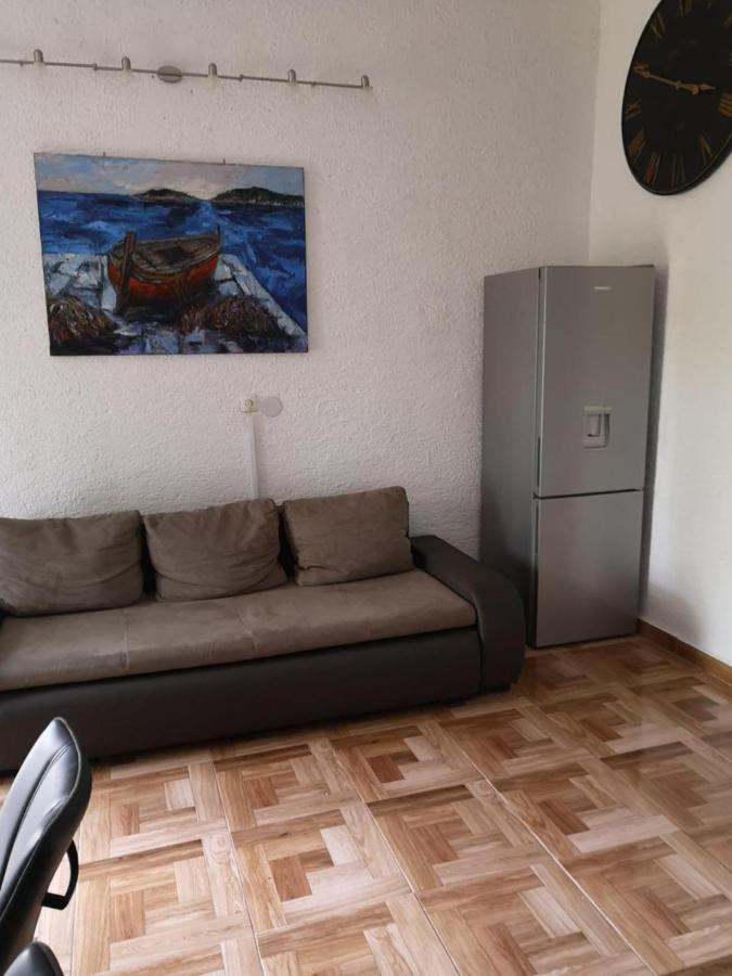 Apartmani Zdenka Savar-Maslina Esterno foto